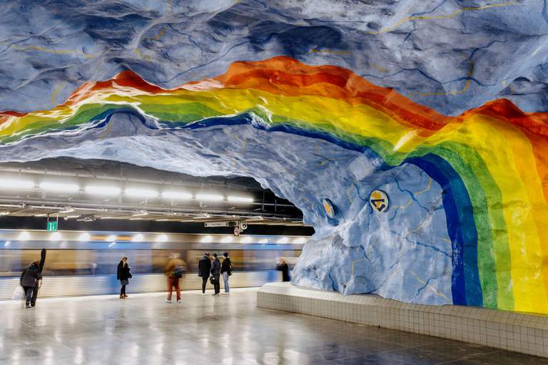 Stadion subway station