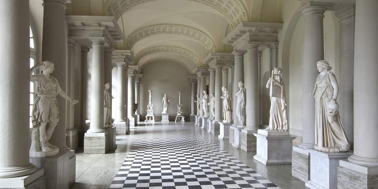 Experience the Museum of Antiquities in 360°