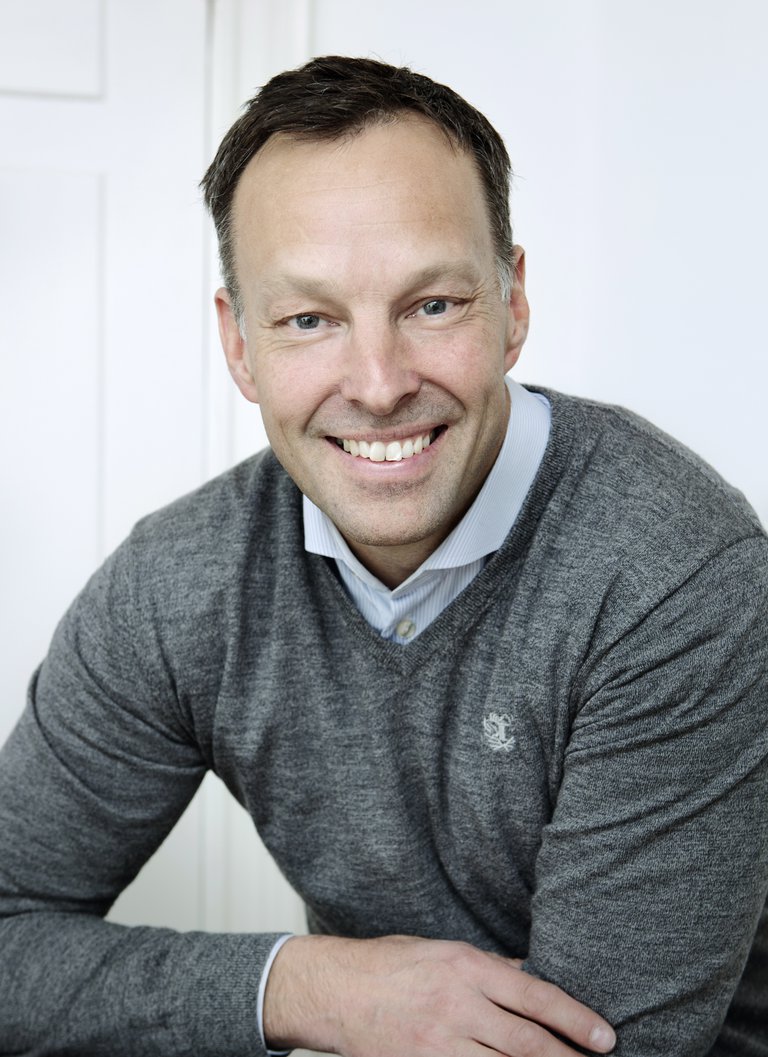 A photo of Thomas Fogdö.