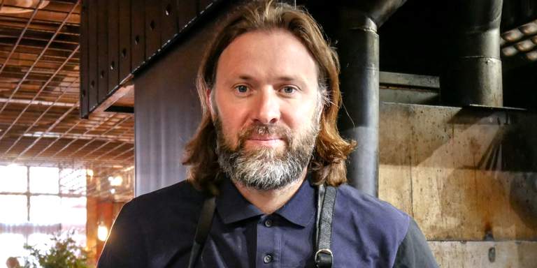 A portrait photo of Niklas Ekstedt, celebrity chef and restauranteur based in Stockholm.