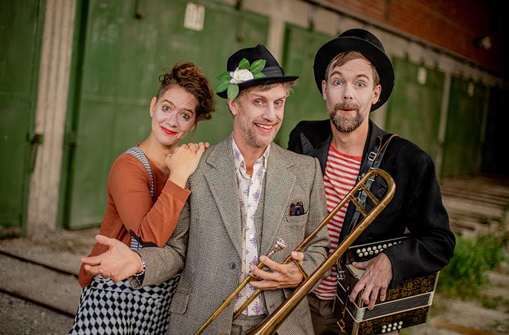 Musicians with their musical instruments.