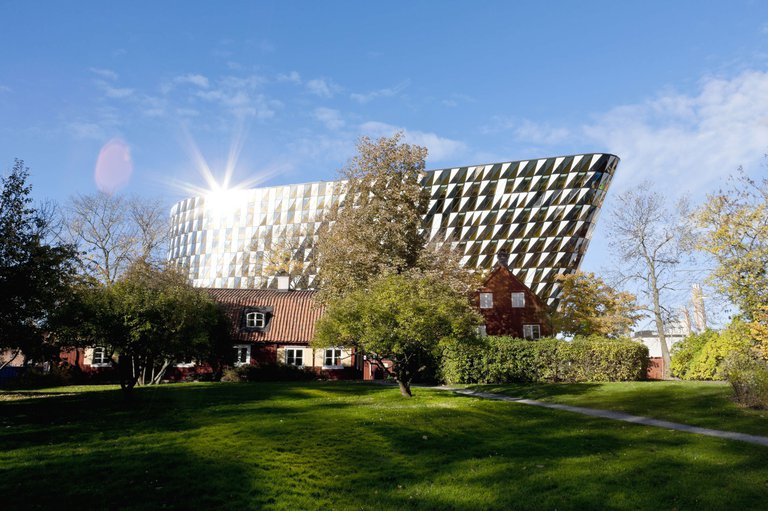 The Aula Medica building at Karolinska Institutet in Solna. Exterior.
