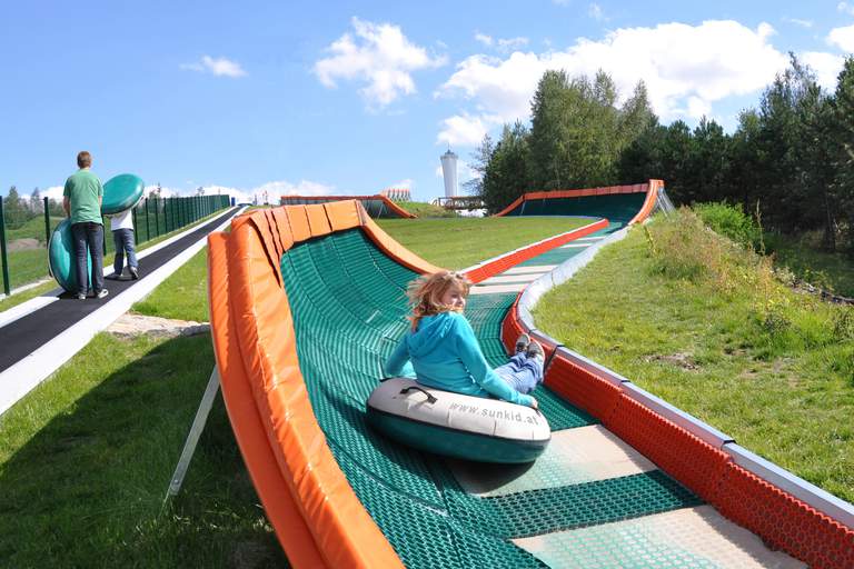 Acctivities in Stockholm summertubing in Hammarbybacken.