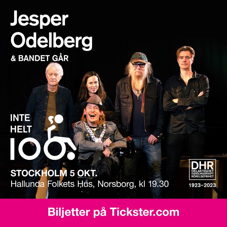 Photo of the musicians.