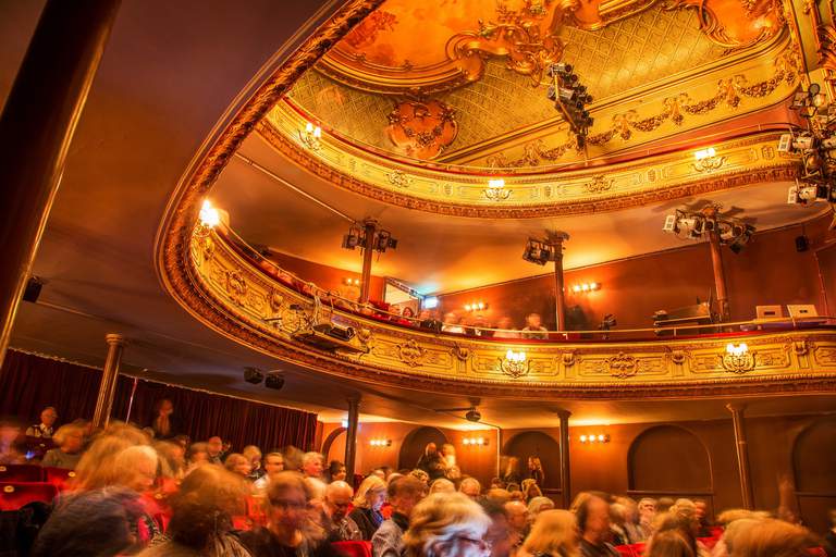Stora Scen Södra Teatern.jpg