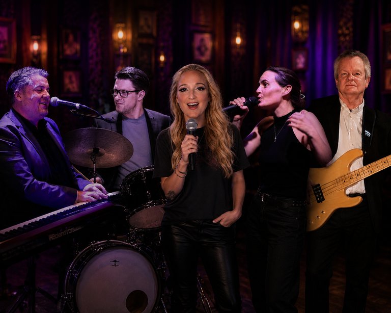 A Pop & Soul Night with Cilla Ribbing Band