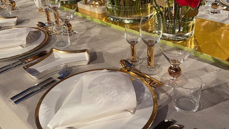 table setting