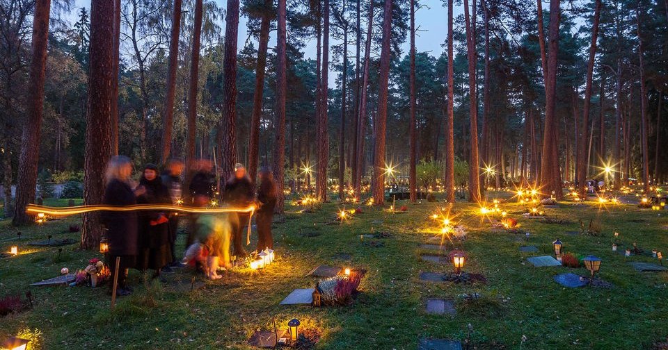 All Saints' Day at Skogskyrkogården