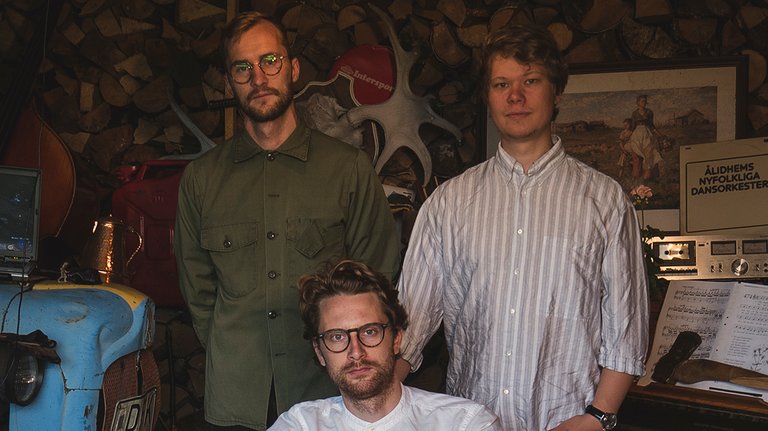 Klyv Olle Trio-liggande.png