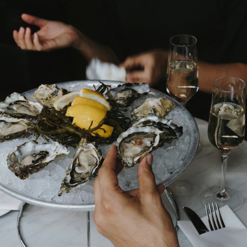oyster affaiir.jpg