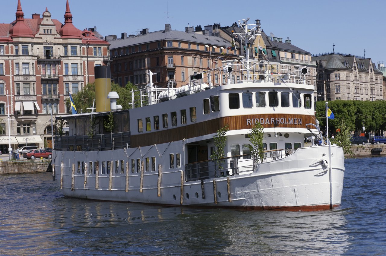 Archipelago Midsummer boat ride