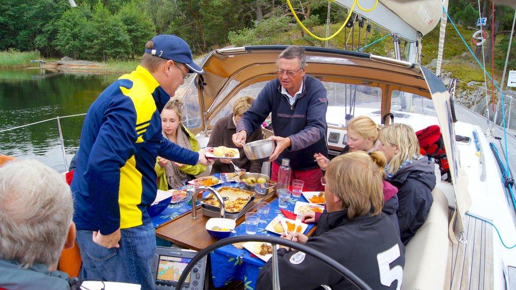 Sailing DSC03738 copy.JPG