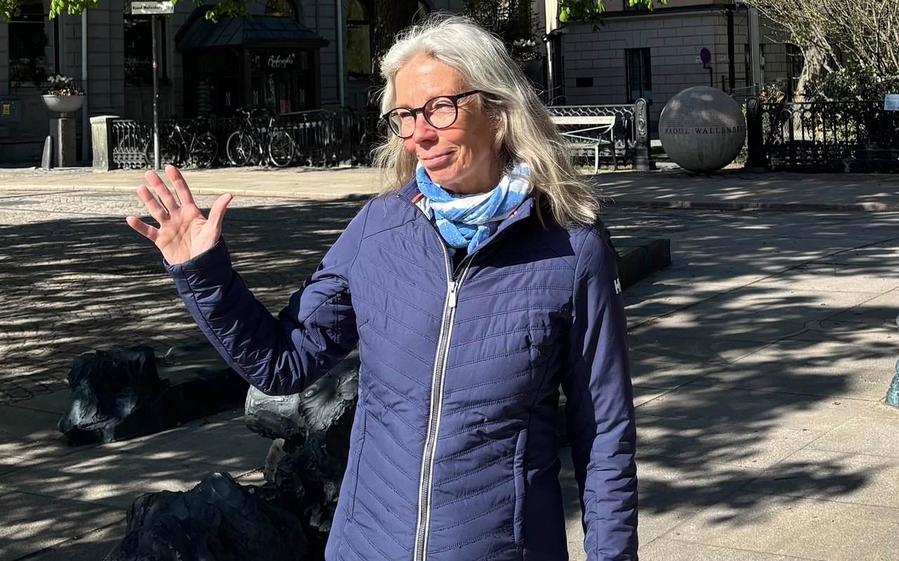 Art Walk at Sergels Torg Guided with Eva Palmqvist and Marie Andersson