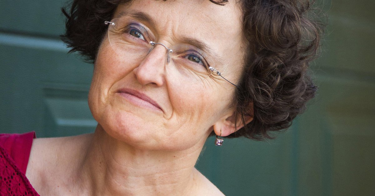 Author Talk: Marie-Hélène Lafon (France)