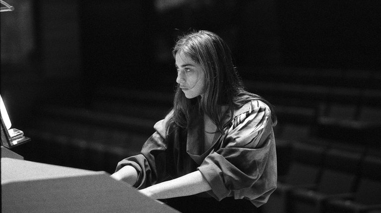 2021_Kali Malone_cred Mauricio Guillen_webb.jpg
