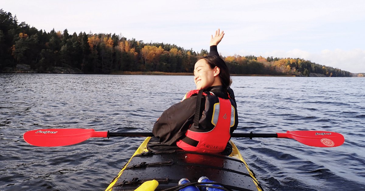 Autumn Kayaking, Swedish Fika & Hot Sauna