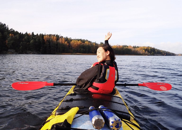 autumn kayaking.png