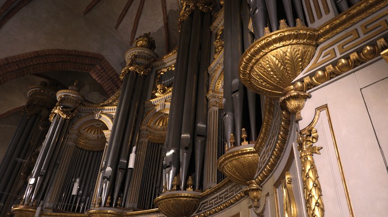 Bach goes lyrical