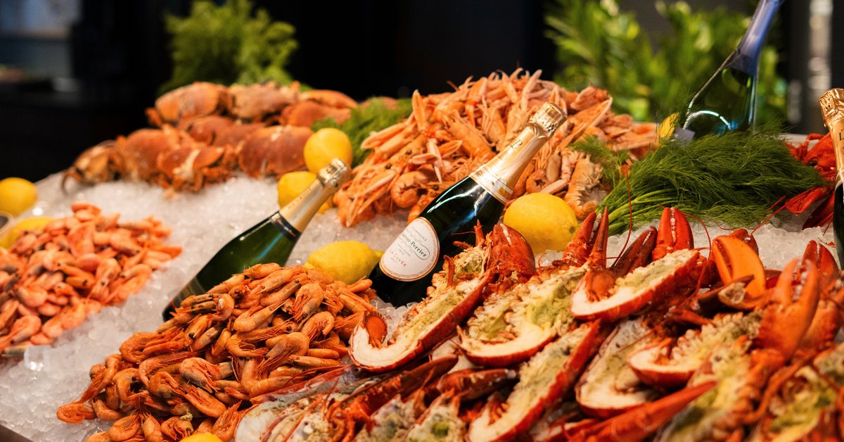 Christmas Seafood Table at At Six