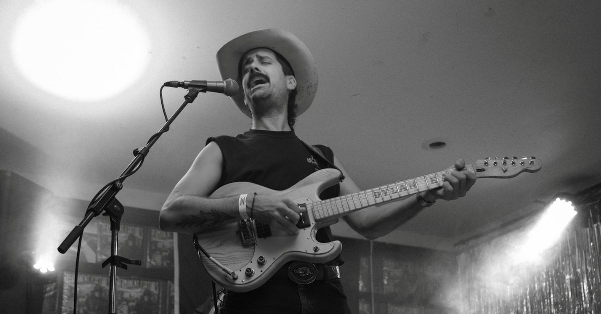 Dylan Earl
