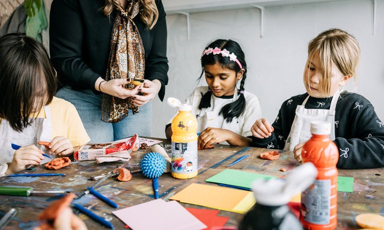 Kidsdoing Easter projects