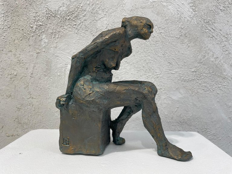 Sculpture by Björn Holm.jpg
