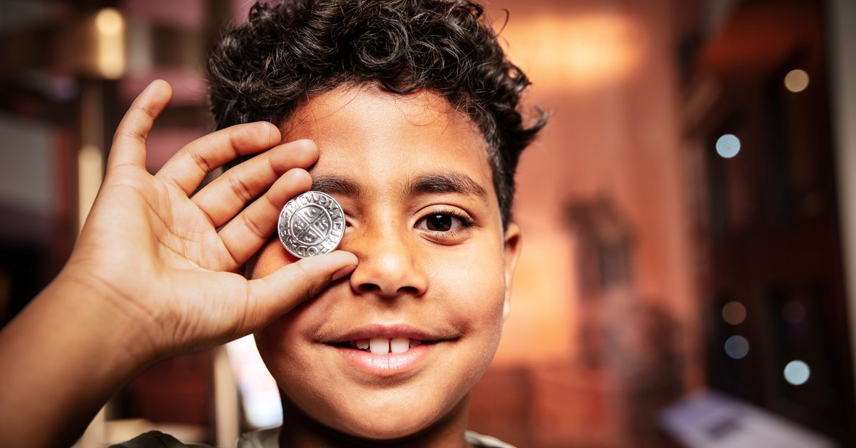 Fall break: The secrets of money