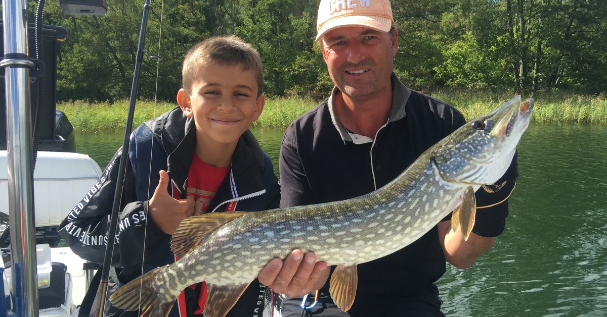 Fishig School XL with fishing guide – Vaxholm