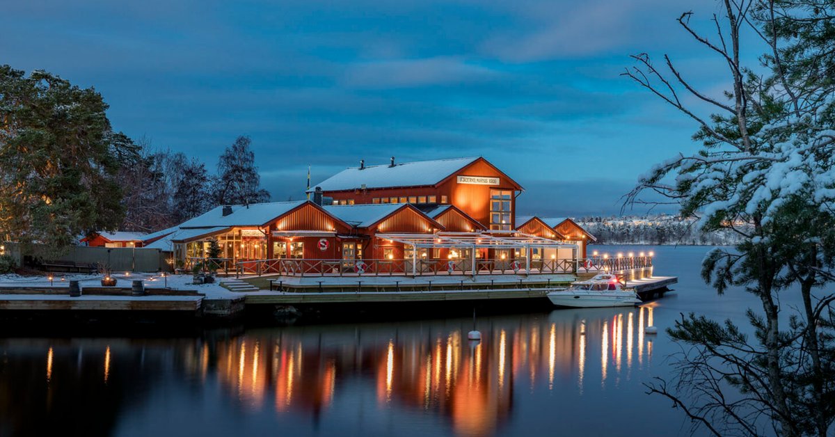 Archipelago Christmas Dinner at Fjärderholmarna