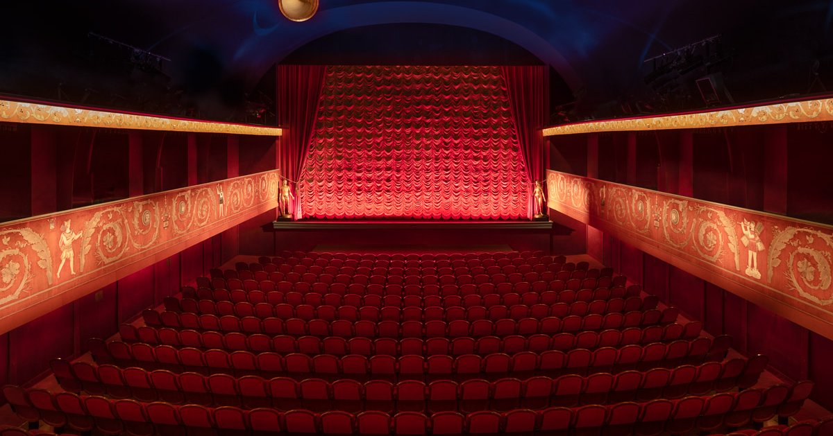 Guided tour of the Skandia Theatre with Kjell Furberg