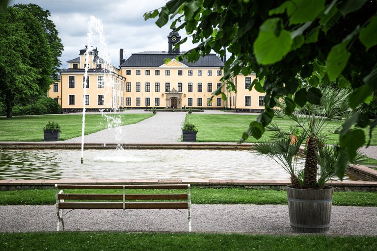 Guided tours Ulriksdal Palace