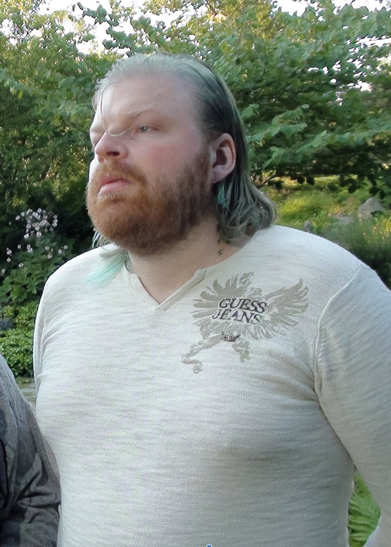 Hannes Press Image Levi Axene Luger