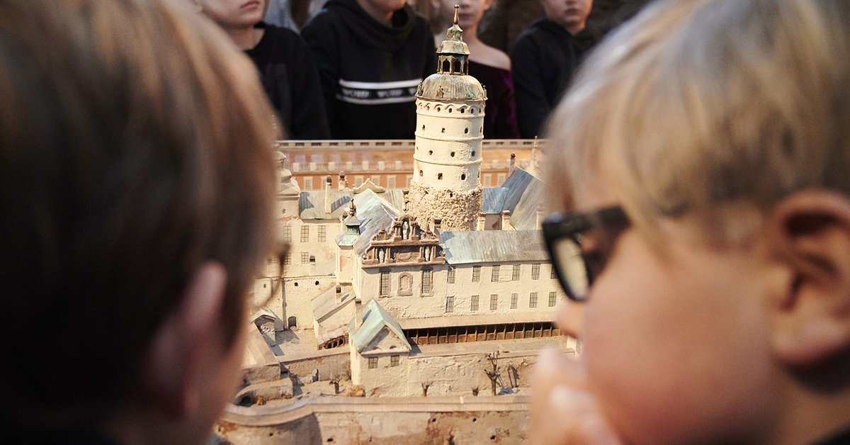 Holiday Treasure Hunt at the Royal Palace