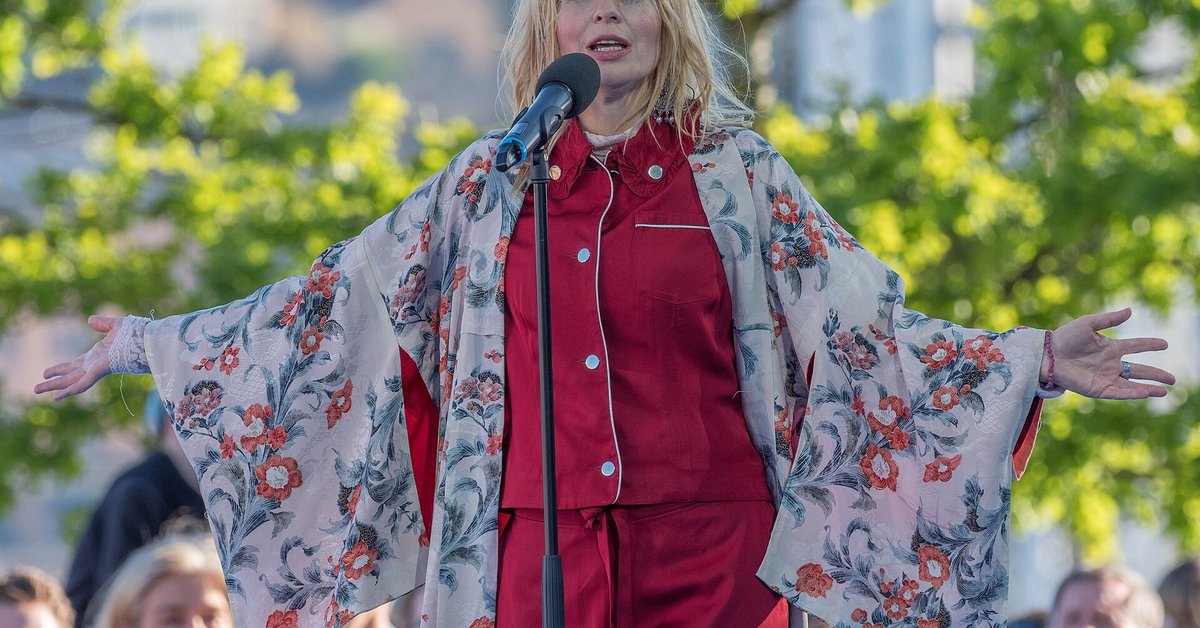 Lisa Ekdahl at Mosebacketerrassen