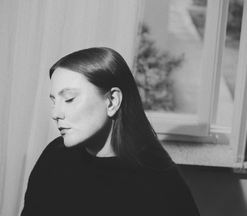 LIVE: Isabel Berglund