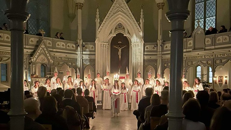 Lucia Concert with Lunae Chamber Choir