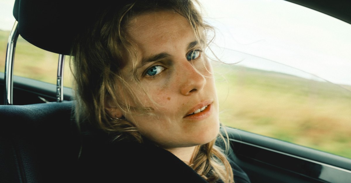 Marika Hackman