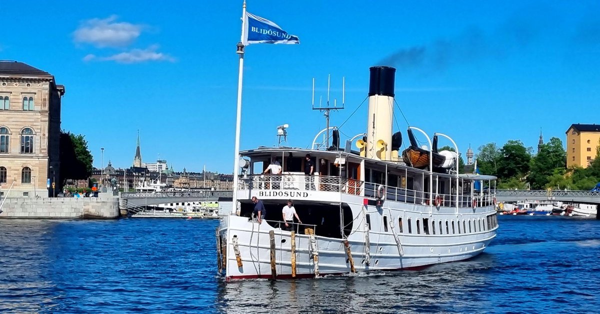 Music and food cruise