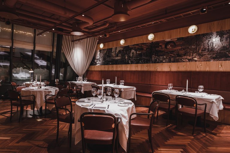 Brasserie Astoria Dining Room 3 Press Image