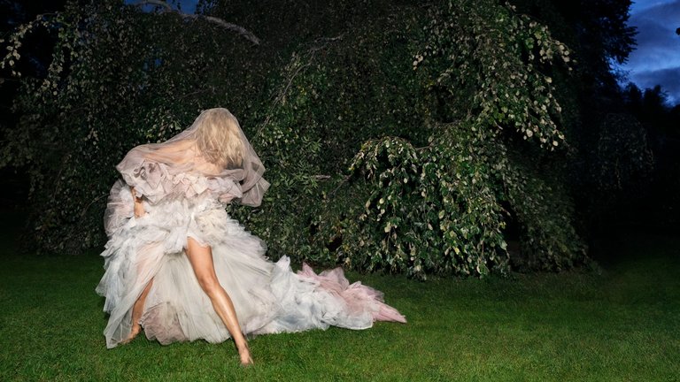 melancholia-2023[1].jpg