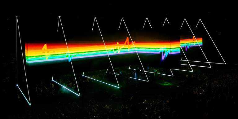 roger waters 632bff304d506_4000.webp