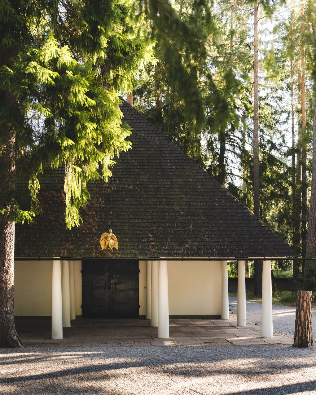 2024-08-25_SKOGSKYRKOGÅRDEN_4_4x5