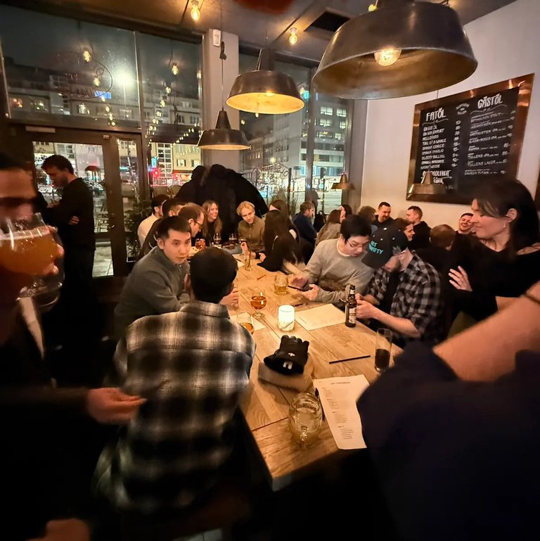 Social Pub Night Södermalm