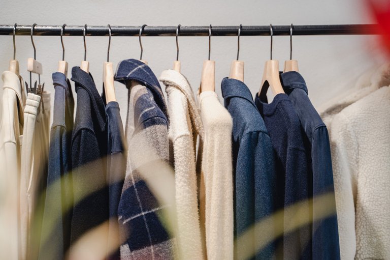 Interior photo of the fashion shop A Day's March