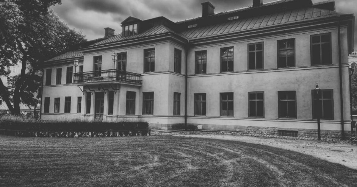 Stockholm’s Ghost Castle & the Mystique of Vasastan