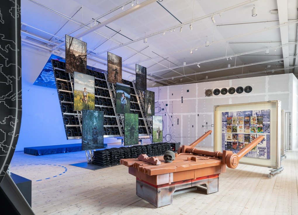 Themed Tour: Dystopia and Hope in Worldglimpsing
