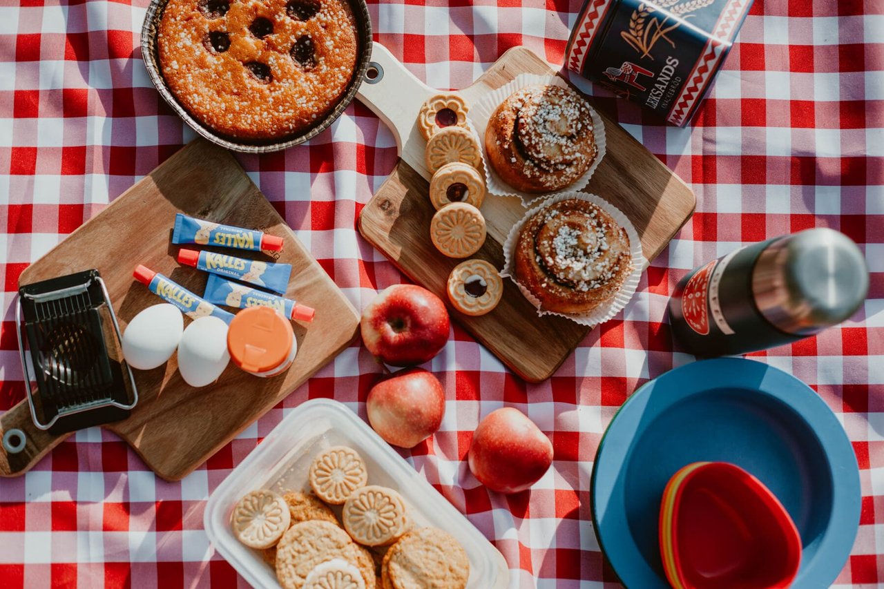 Vaxholm Kayaking & Swedish Fika Tour