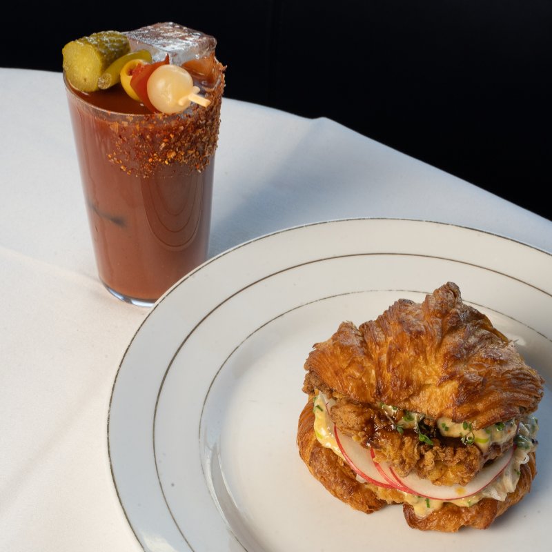 Weekend Brunch at Gondolen